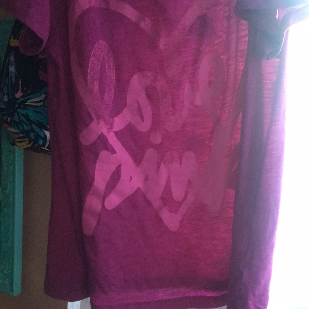 Victoria’s Secret Pink Comfy Tee shirt ❤️ Like New